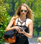 Filename=026.jpg
Filesize=188KiB
Dimensions=552x608
Date added=Nov 13, 2025 026.jpg