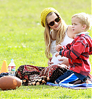 Filename=061.jpg
Filesize=1071KiB
Dimensions=3000x2224
Date added=Nov 13, 2025 061.jpg