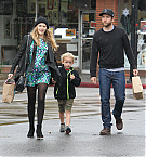 Filename=001.jpg
Filesize=1383KiB
Dimensions=2400x3600
Date added=Nov 13, 2025 001.jpg