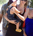 Filename=021.jpg
Filesize=701KiB
Dimensions=2400x3600
Date added=Nov 13, 2025 021.jpg